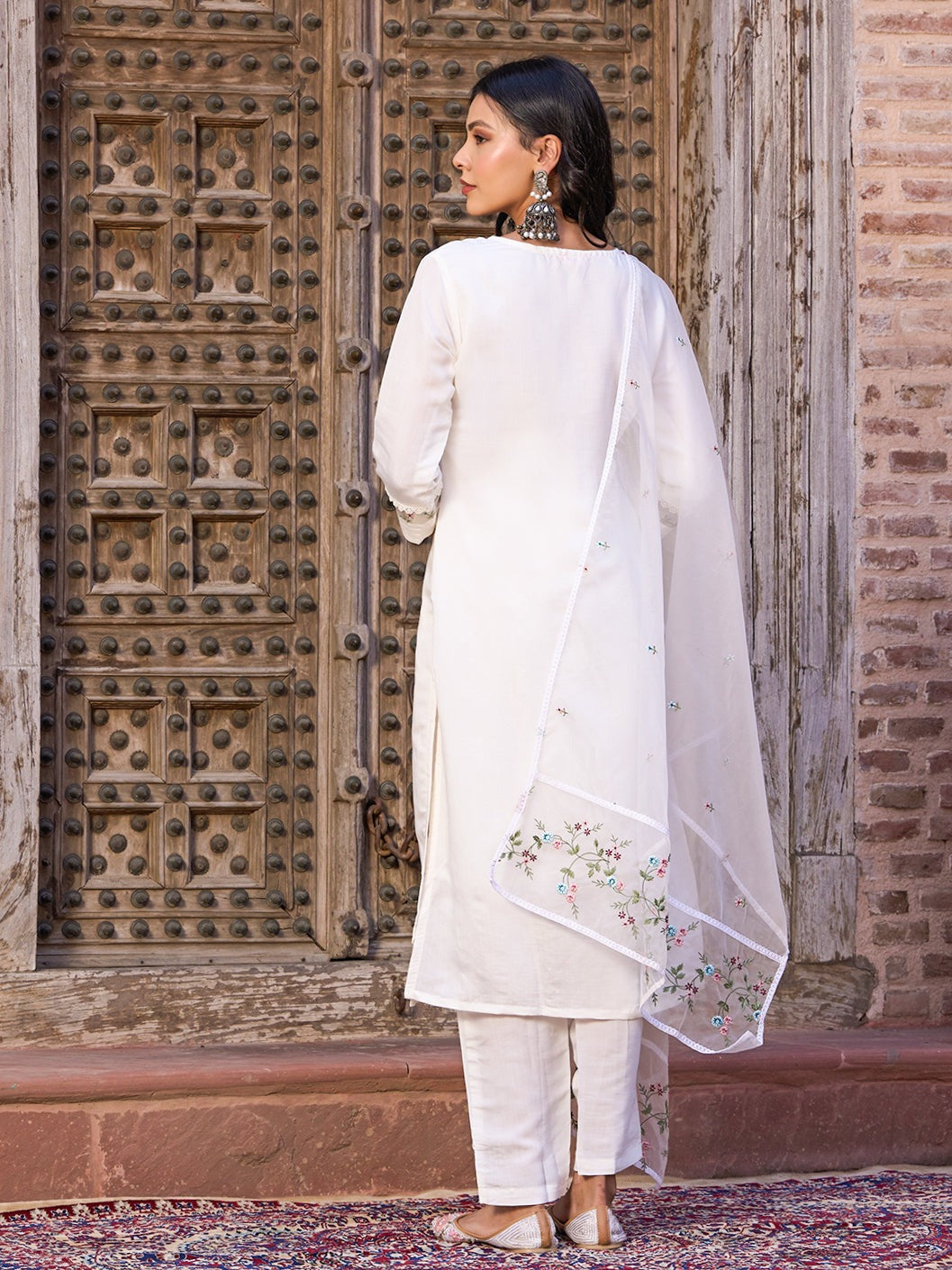 Classy white kurta payjama with flower embroidery