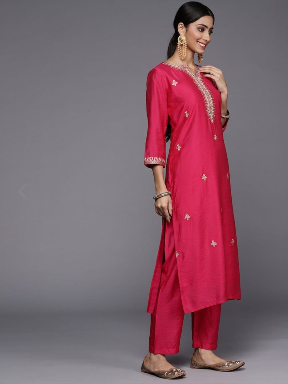 Pinky Embroidery Suit Set With Zari Dupatta