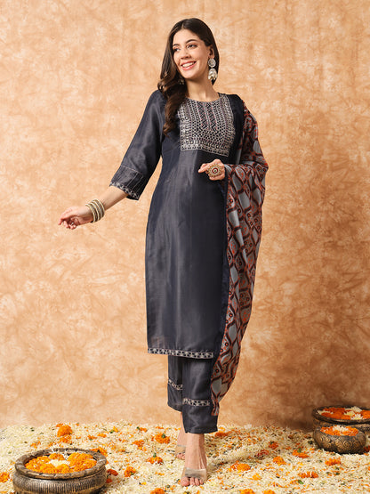 Black Kurti Pant With Contrast Color Dupatta