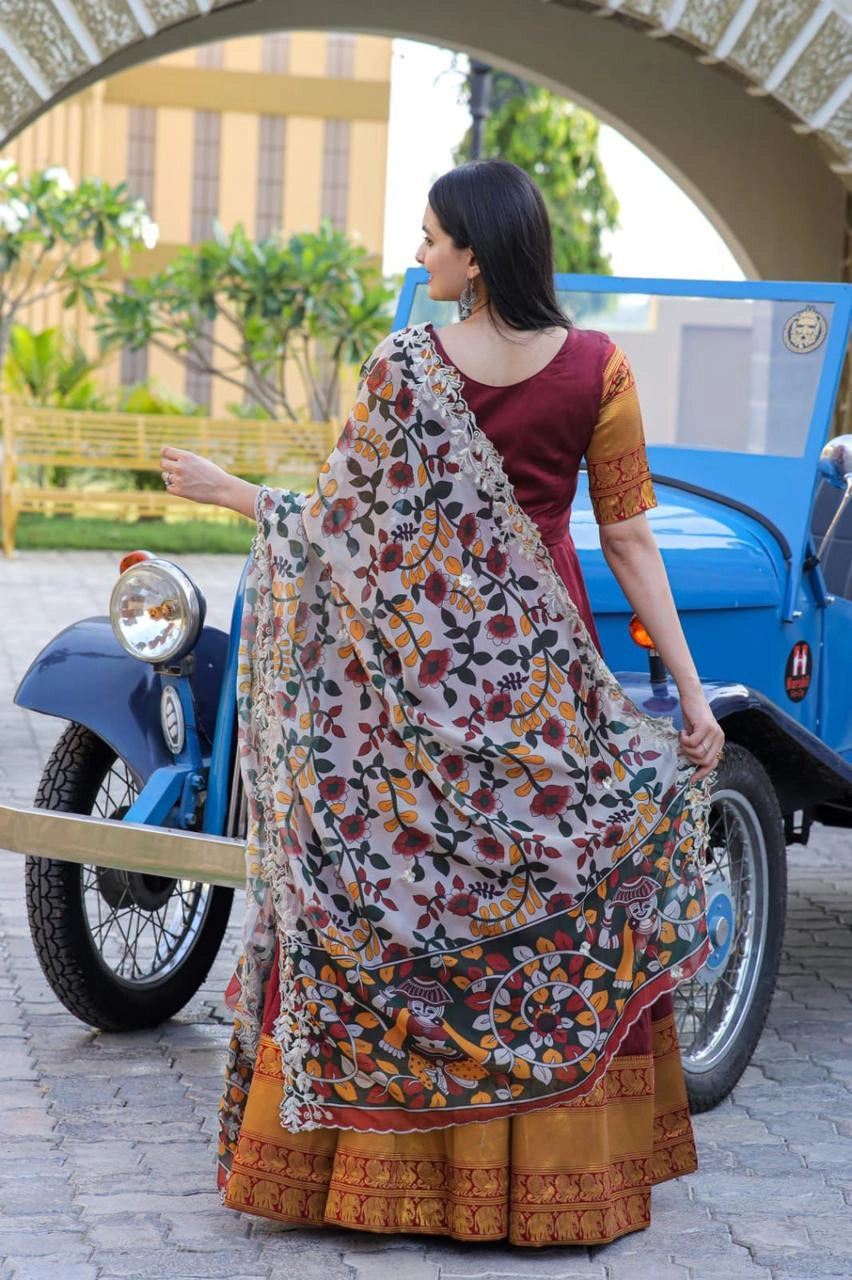 Tebby Silk Jacquard Weaving Gown with Dupatta