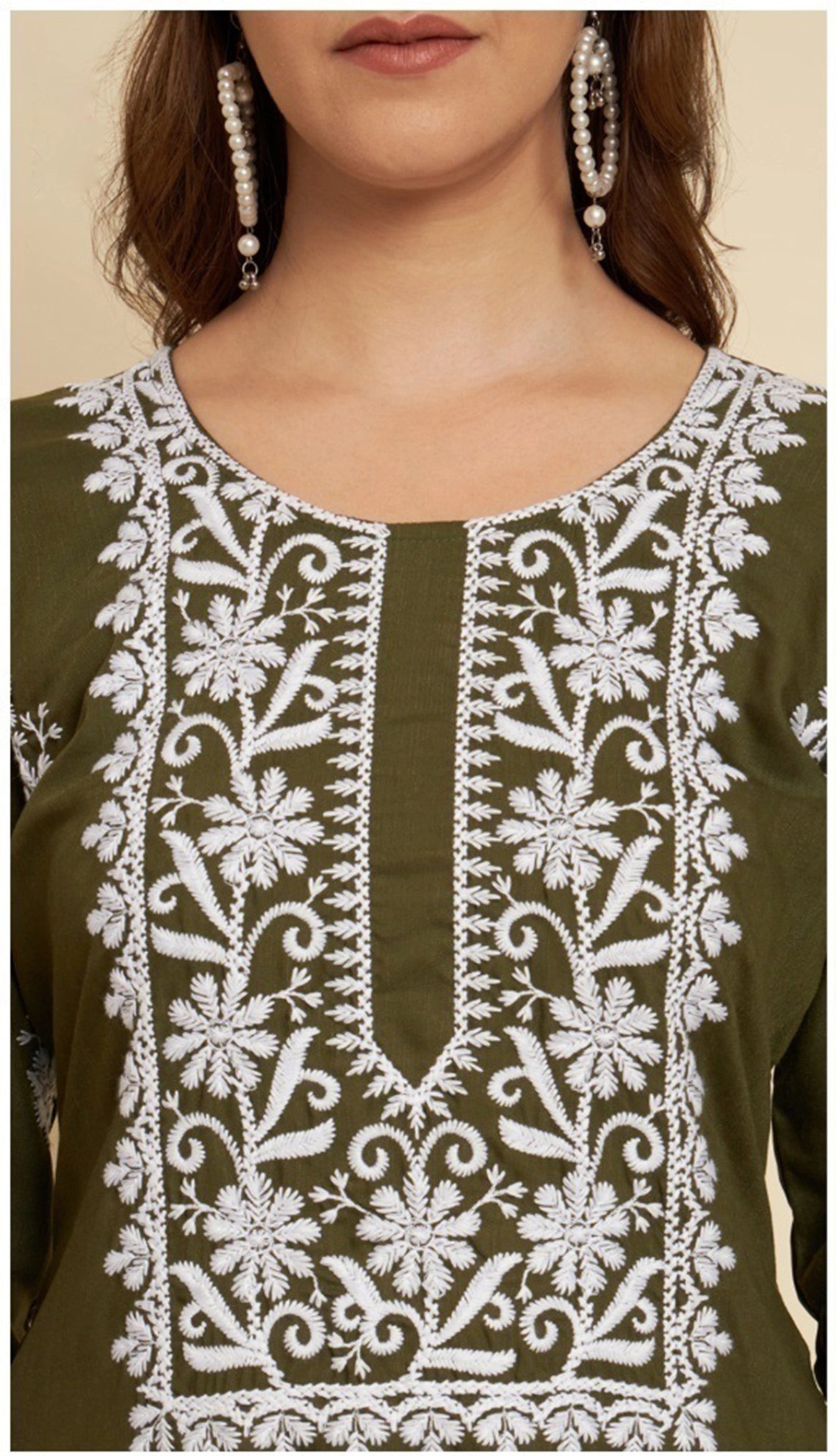 Women Embroidered Cotton Straight Kurta