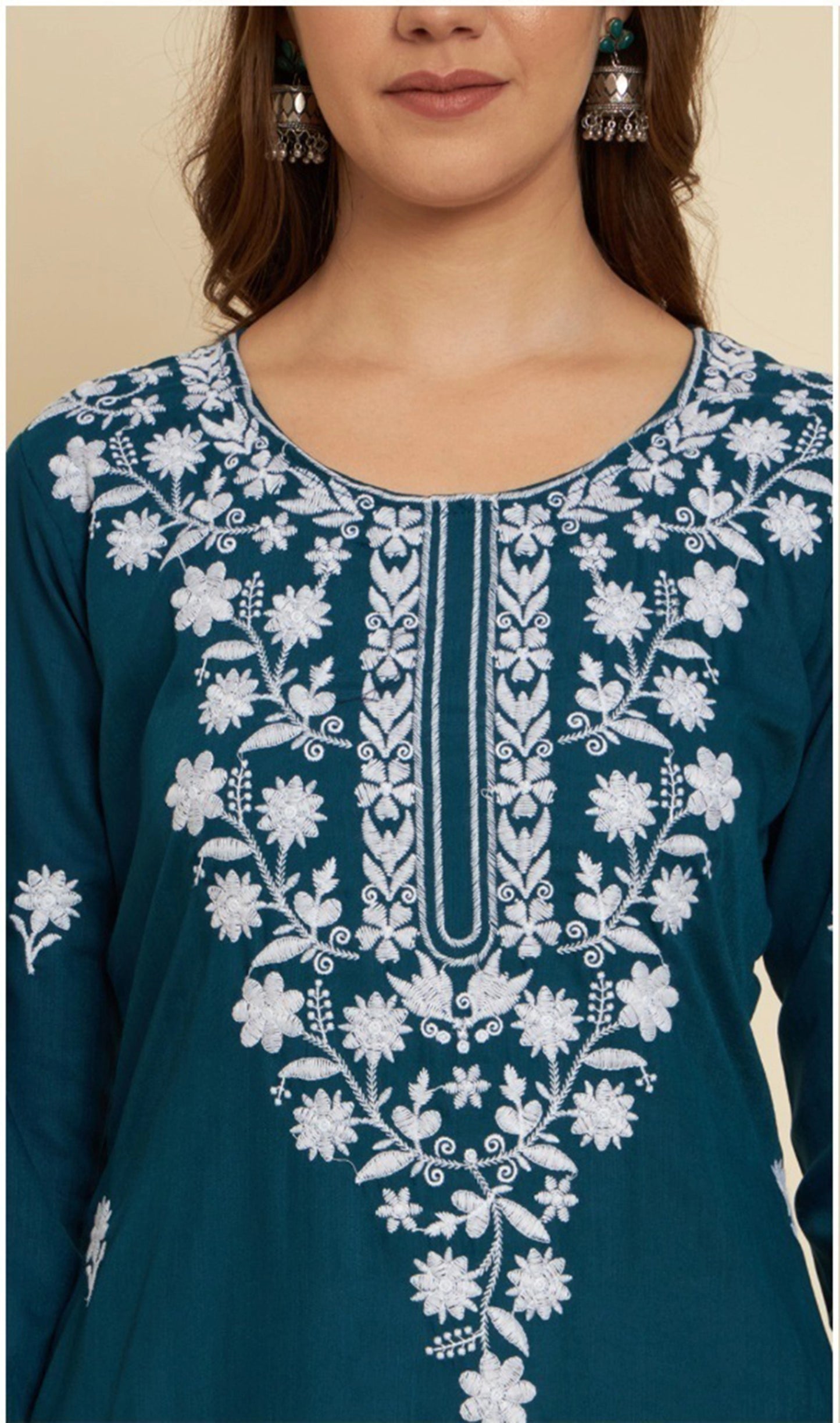 Women Embroidered Straight Soft Cotton Kurta