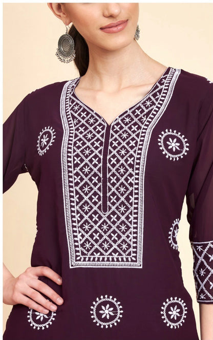 Women Georgette Embroidered Straight Kurta