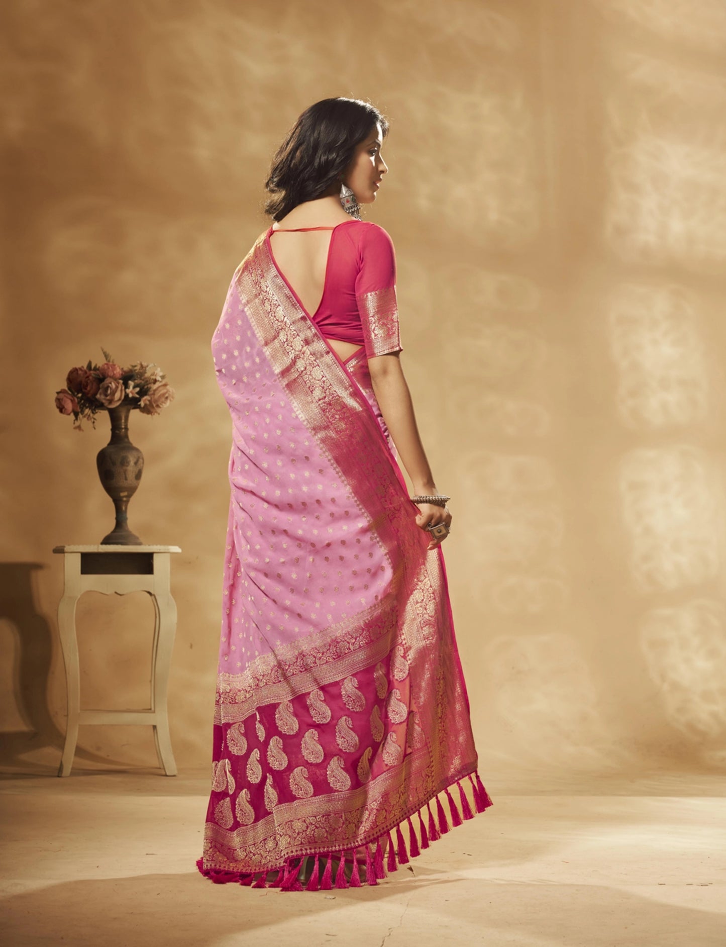 Designer Weaving Georgette Saree in 7 Colors