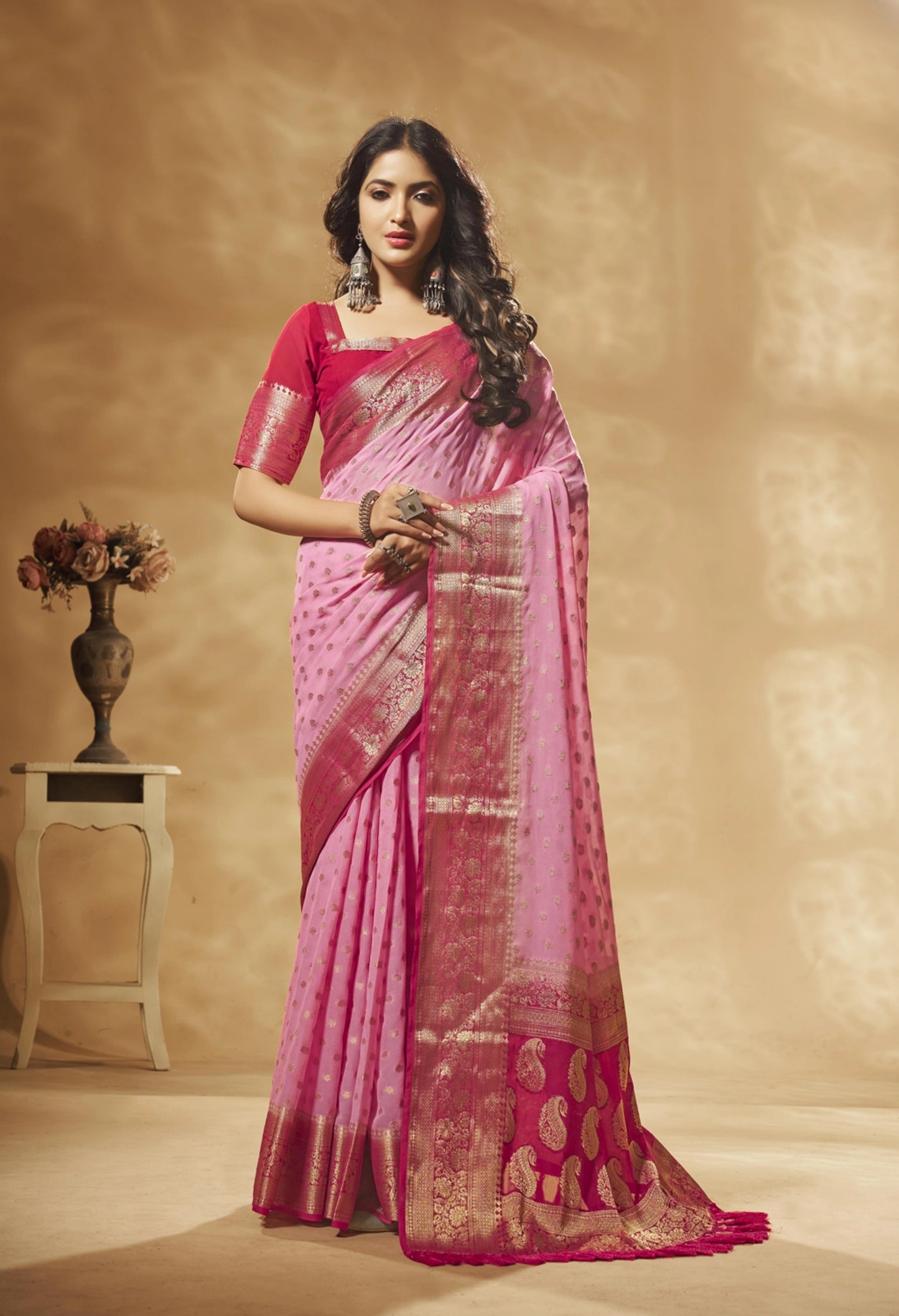 Designer Weaving Georgette Saree in 7 Colors