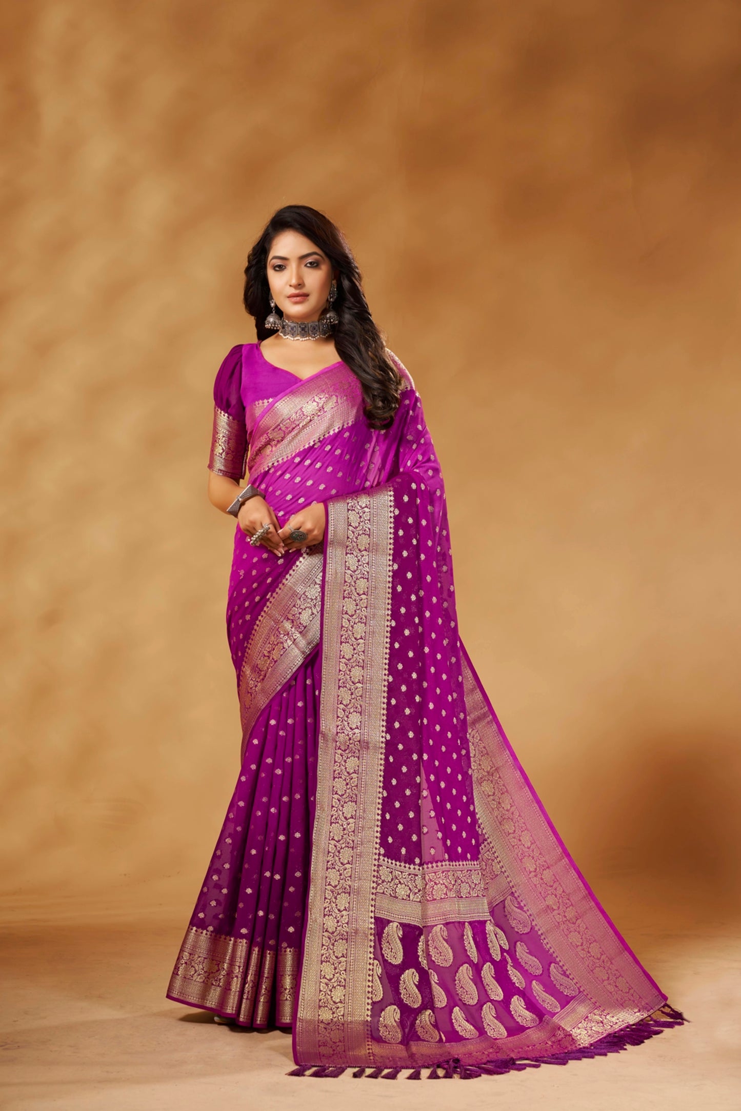 Designer Weaving Georgette Saree in 7 Colors