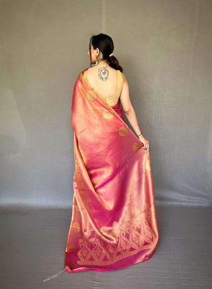 Dazzling Silk Sarees for the Ocassions