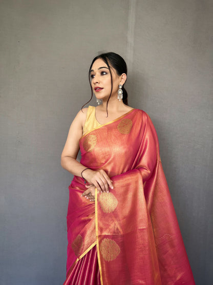 Dazzling Silk Sarees for the Ocassions