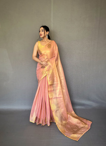 Dazzling Silk Sarees for the Ocassions