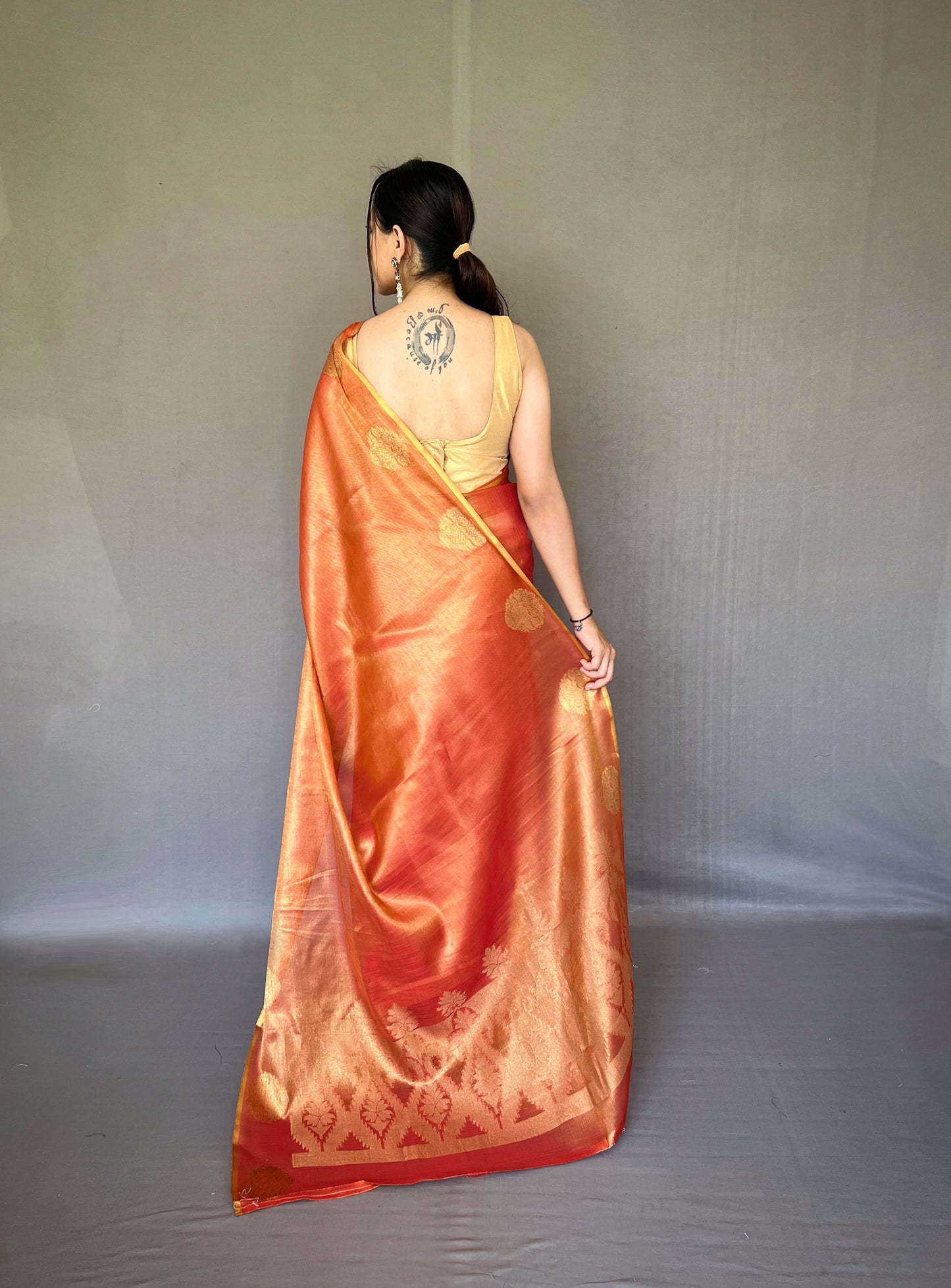 Dazzling Silk Sarees for the Ocassions