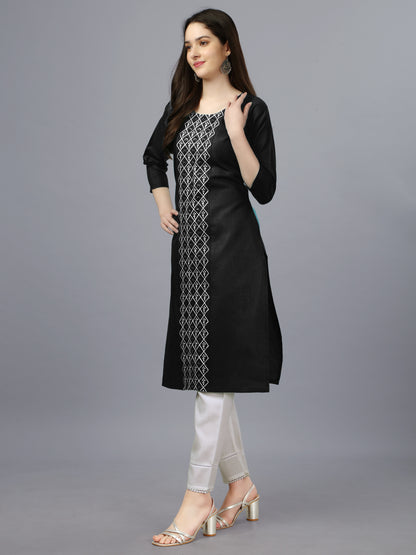 Women Embroidered Cotton Blend Casual Straight Kurti 