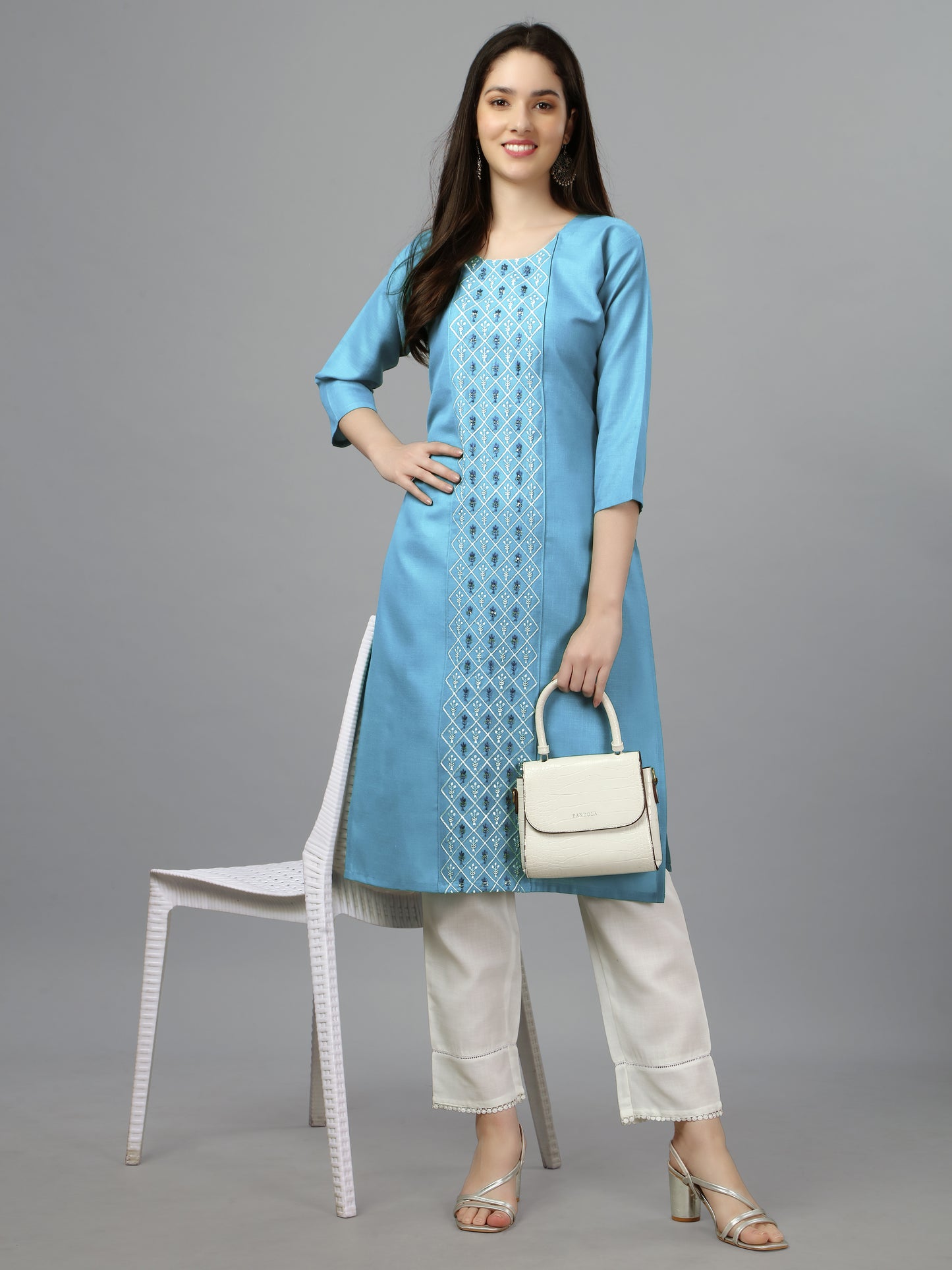 Women Embroidered Cotton Blend Straight Kurti 