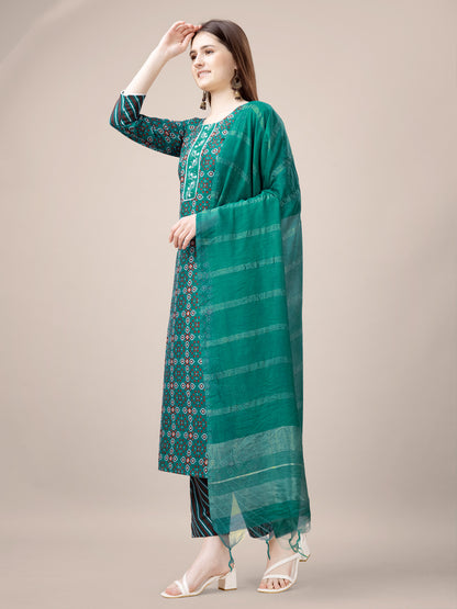 Women Embroidered Straight Kurta Suit Set