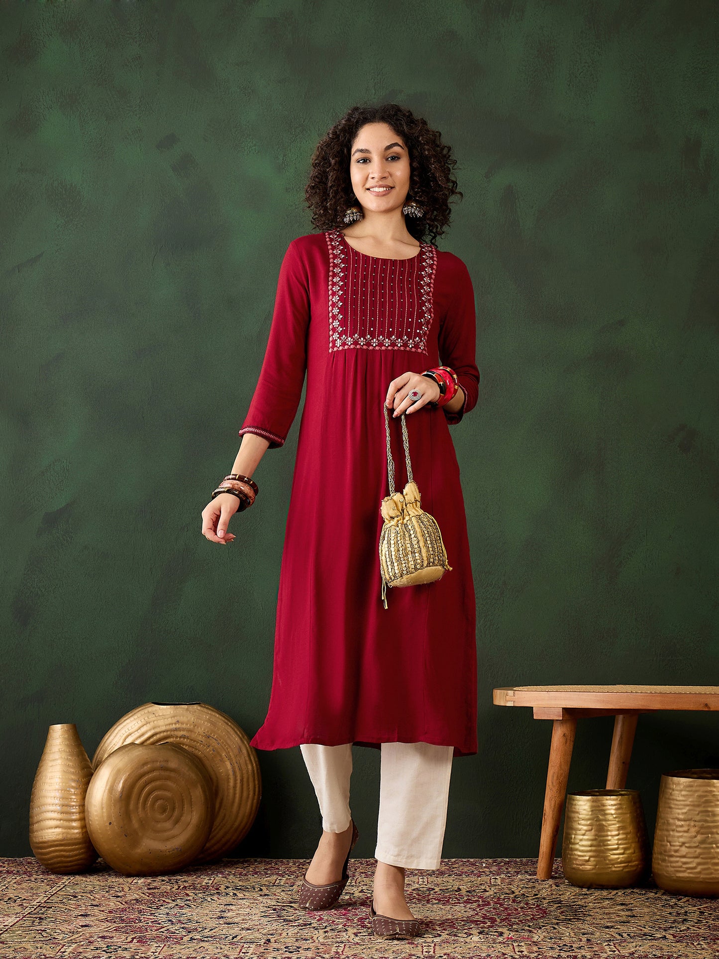 Embroidered Floral Work Straight Kurta