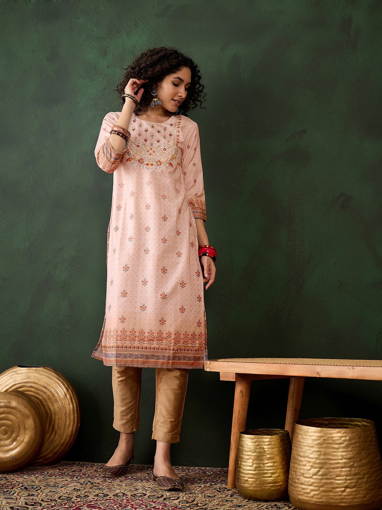 Floral Embroidered Work Straight Kurta